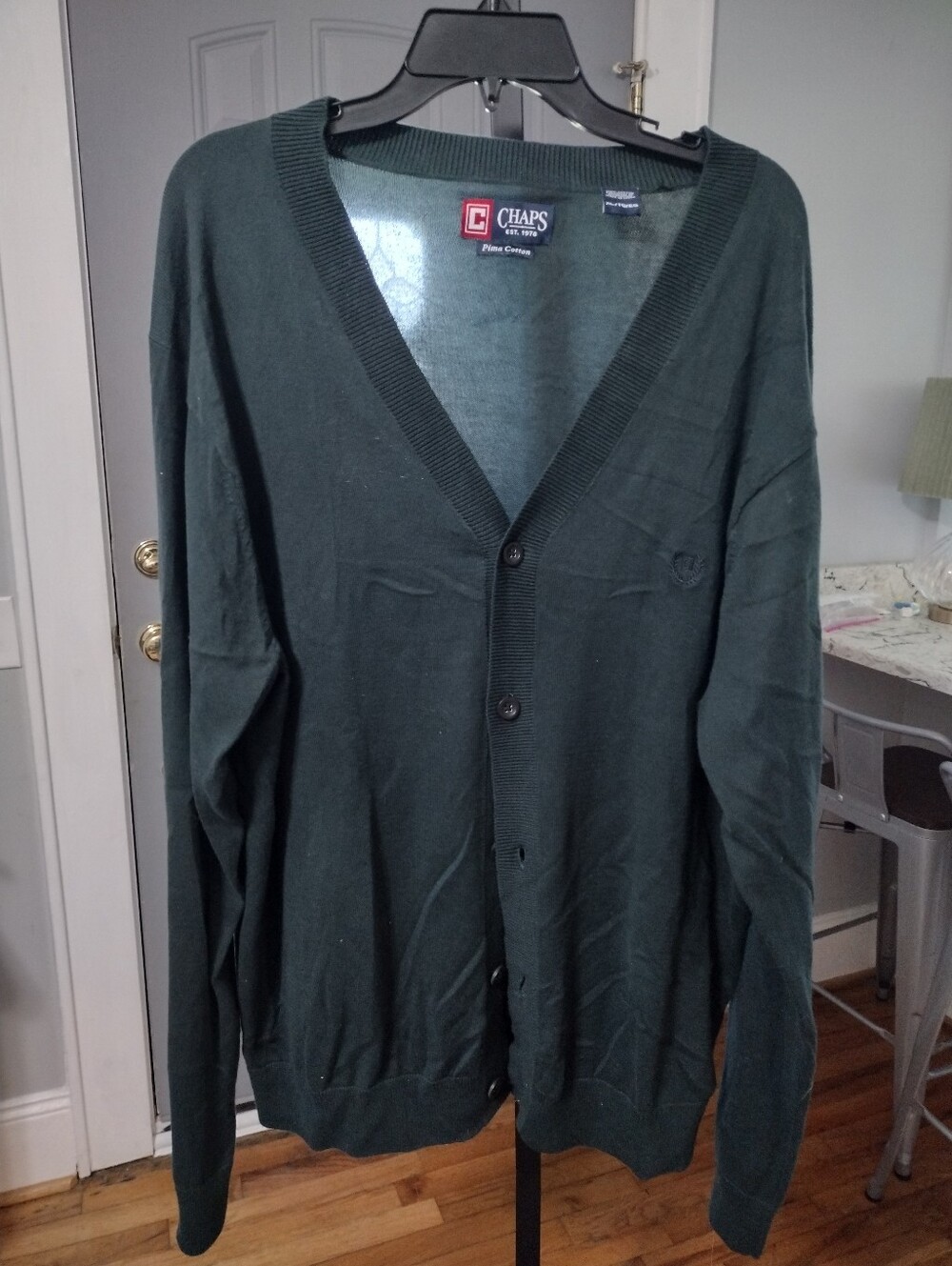 Chaps Men’s Dark Green V-Neck Cardigan Sweater